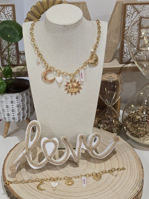 COLLIER