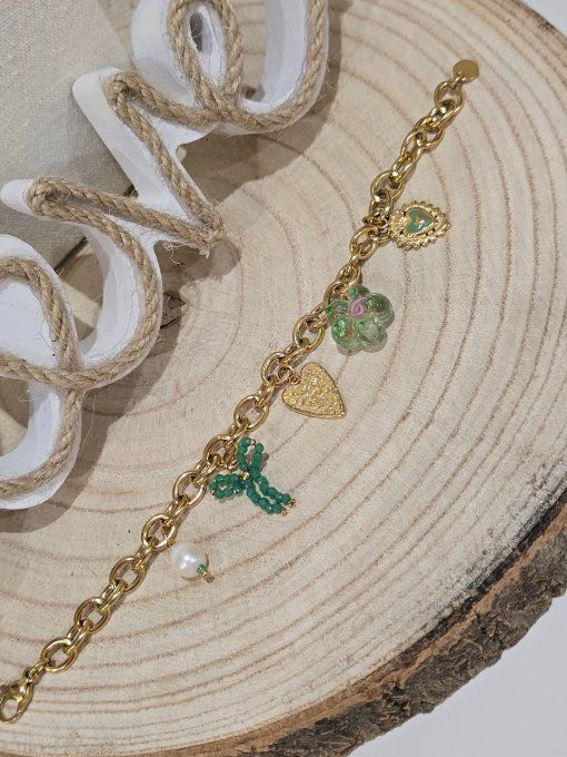 BRACELET