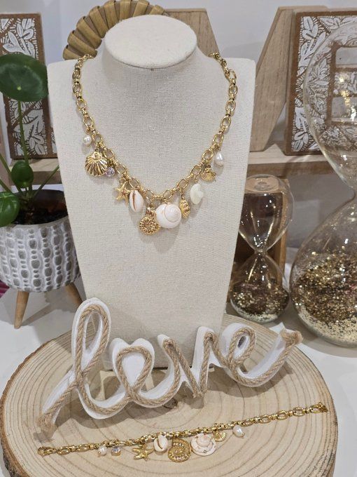 COLLIER