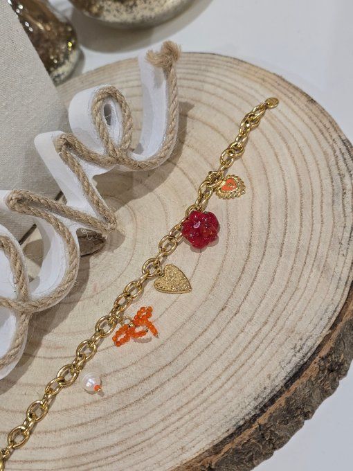 BRACELET