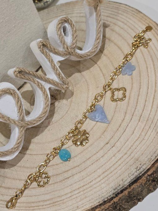 BRACELET