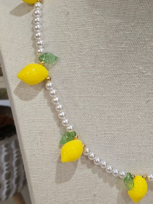 COLLIER