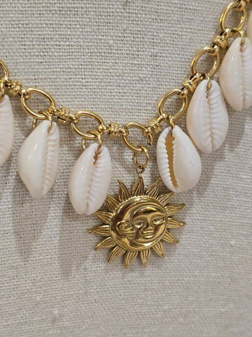 COLLIER
