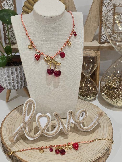 COLLIER