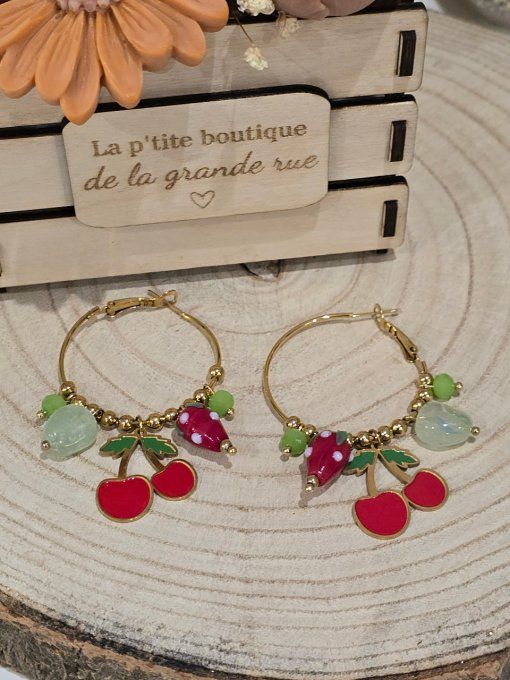 BOUCLES D'OREILLES