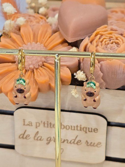 BOUCLES D'OREILLES
