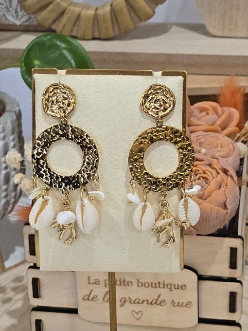 BOUCLES D'OREILLES