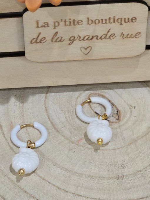 BOUCLES D'OREILLES