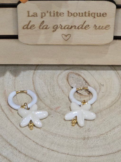 BOUCLES D'OREILLES