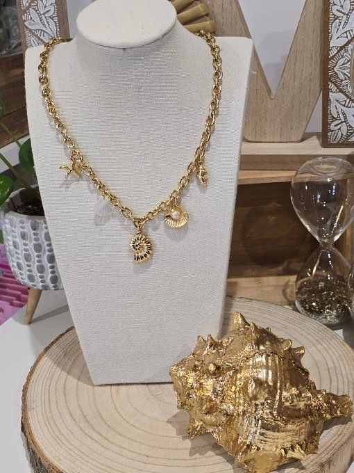 COLLIER