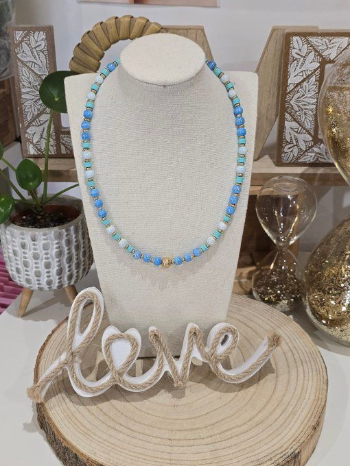 COLLIER