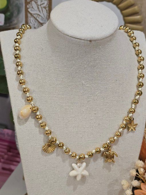 COLLIER