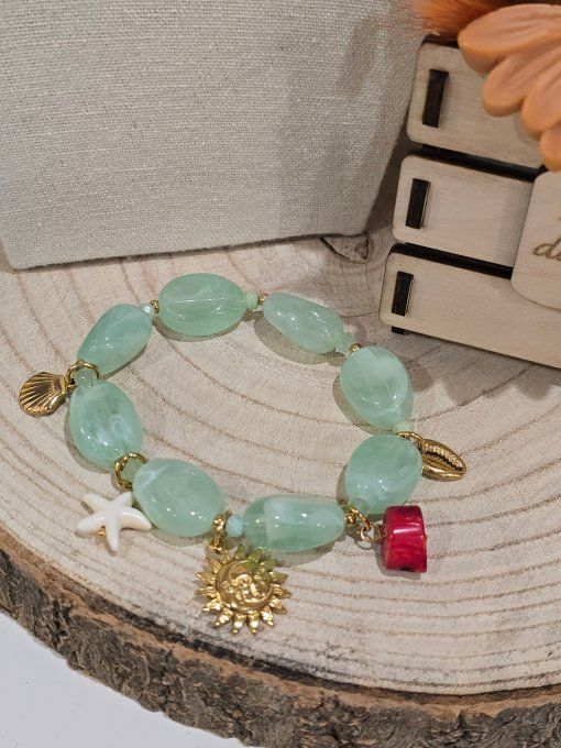 BRACELET