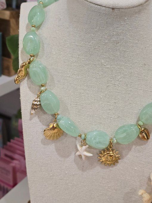 COLLIER
