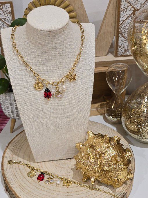 COLLIER