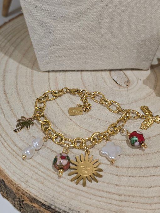 BRACELET
