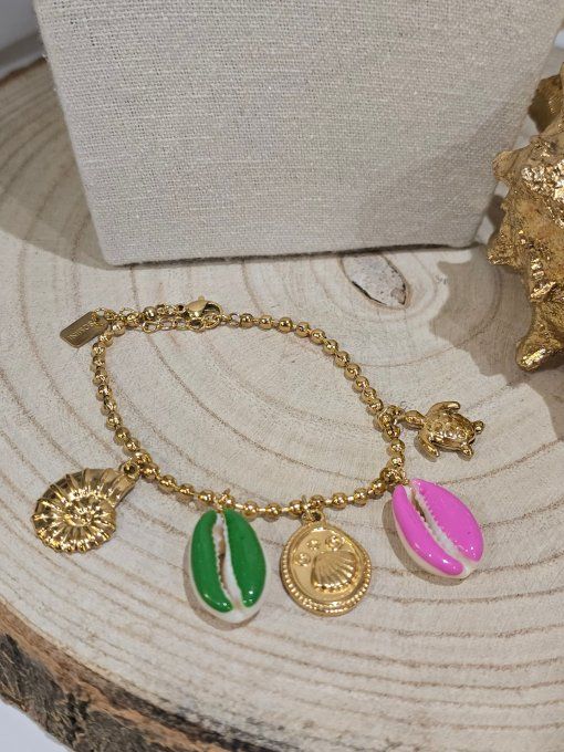 BRACELET