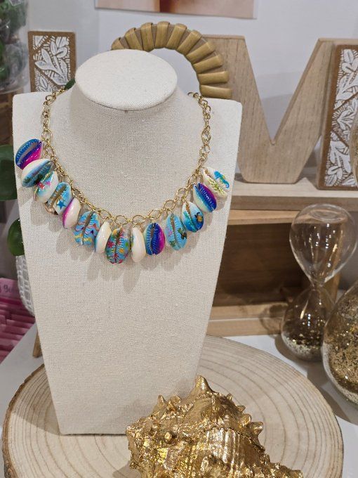 COLLIER