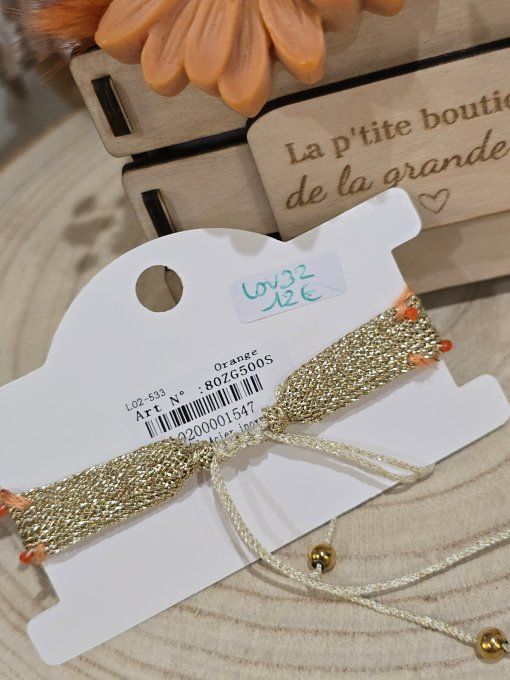 BRACELET