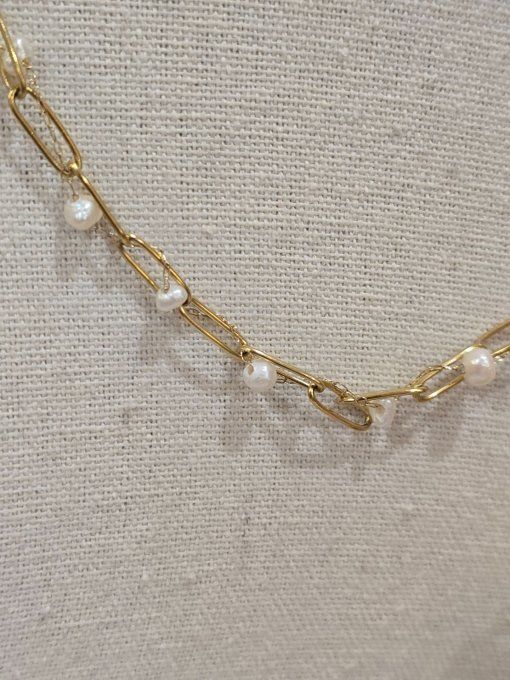COLLIER
