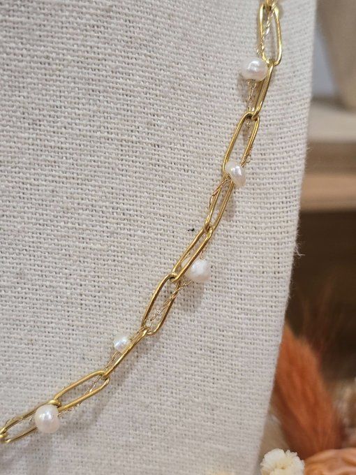 COLLIER