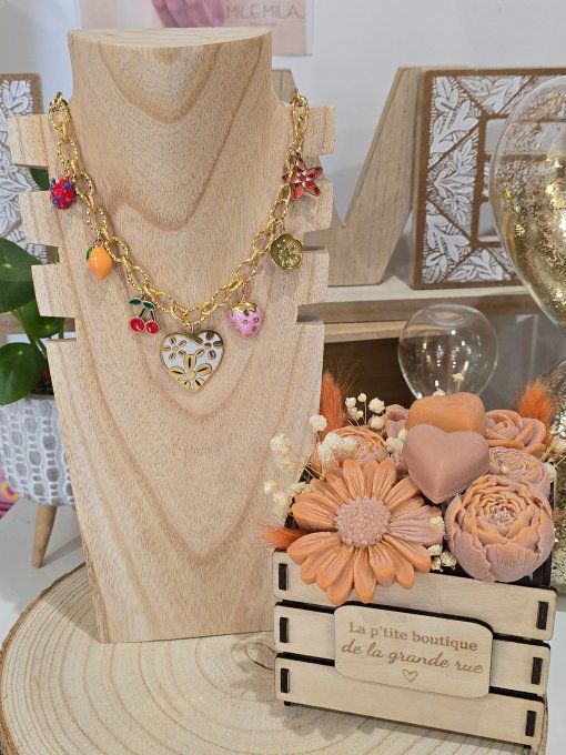 COLLIER