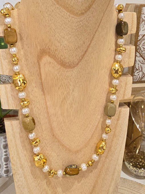COLLIER