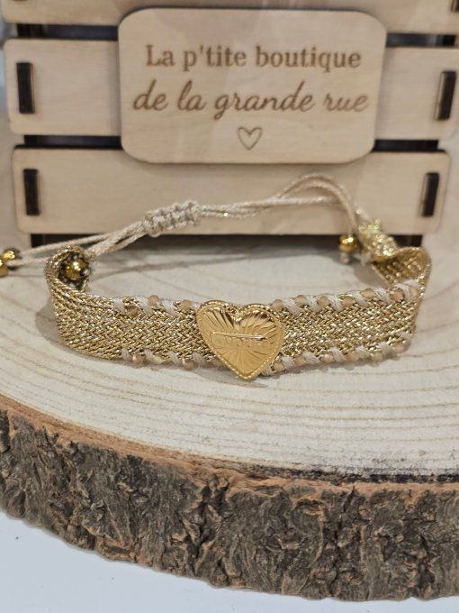 BRACELET