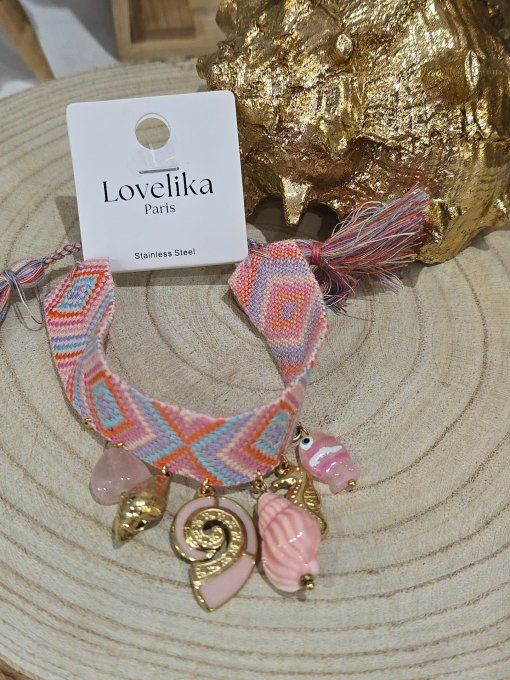BRACELET