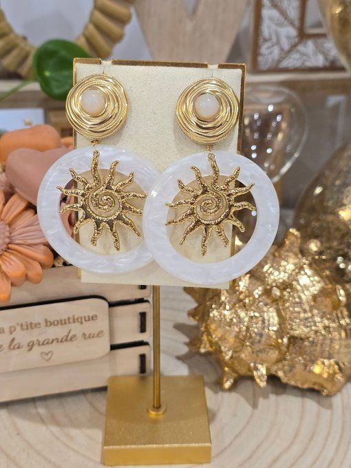 BOUCLES D'OREILLES