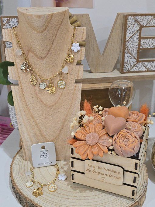 COLLIER