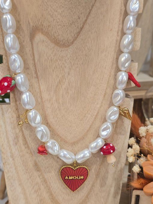 COLLIER