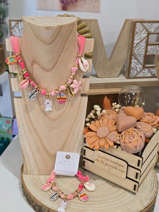 COLLIER