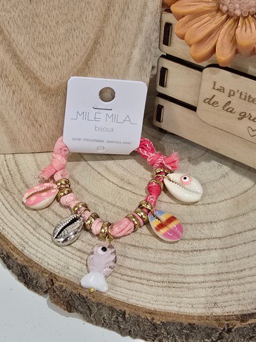 BRACELET
