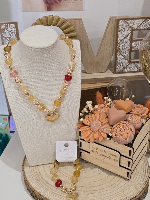 COLLIER