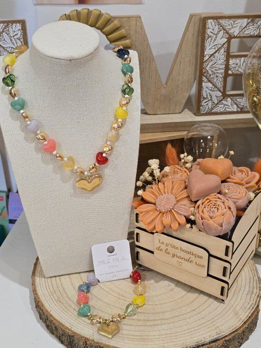 COLLIER