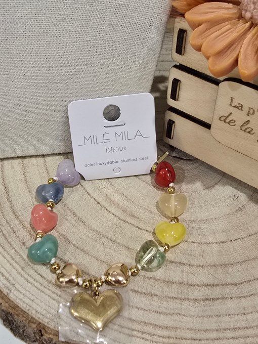 BRACELET