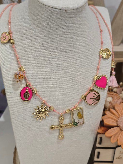 COLLIER