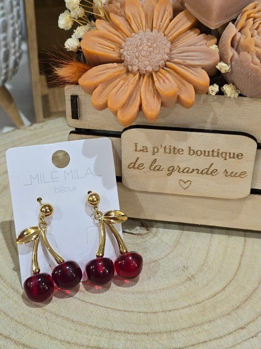 BOUCLES D'OREILLES