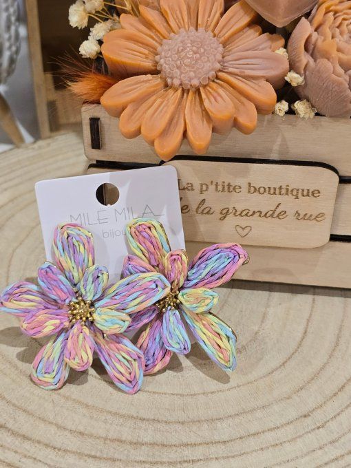 BOUCLES D'OREILLES