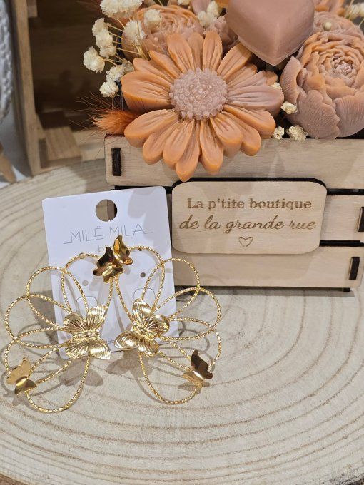 BOUCLES D'OREILLES