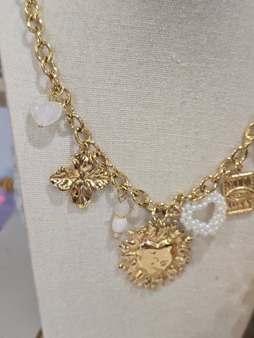 COLLIER