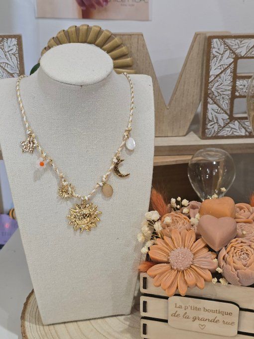 COLLIER