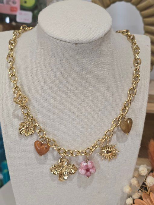 COLLIER