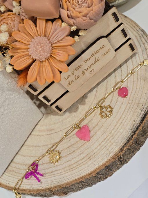 BRACELET