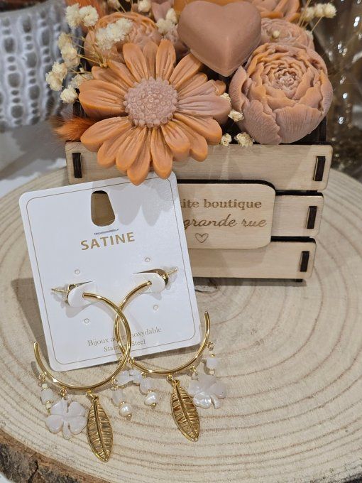BOUCLES D'OREILLES