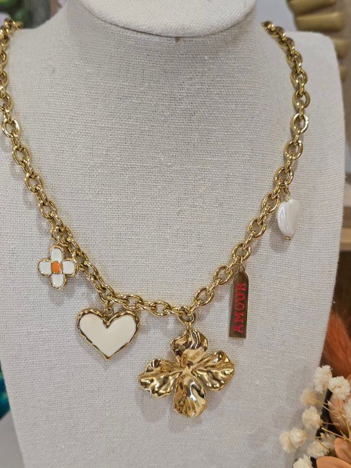 COLLIER