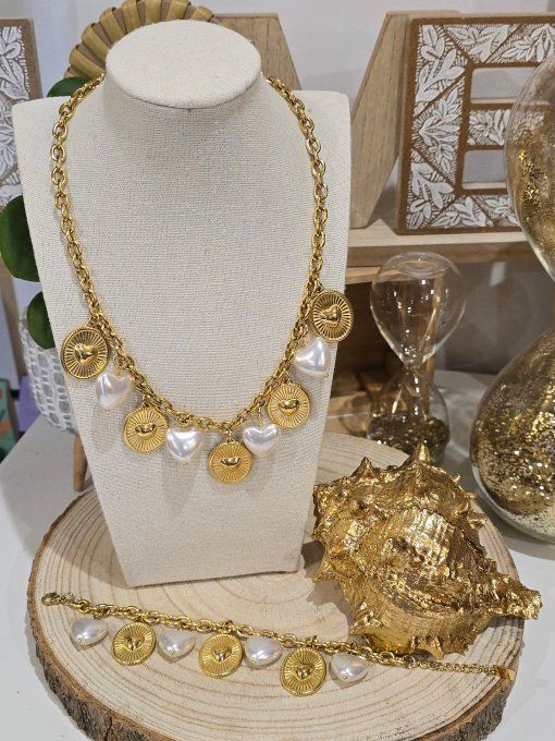 COLLIER