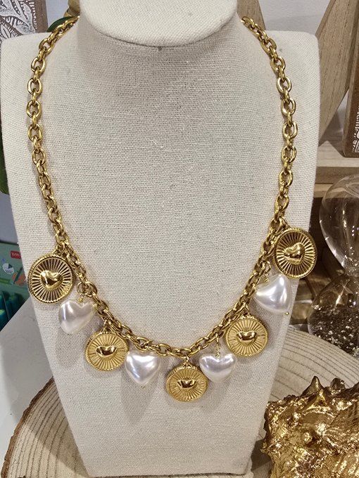 COLLIER