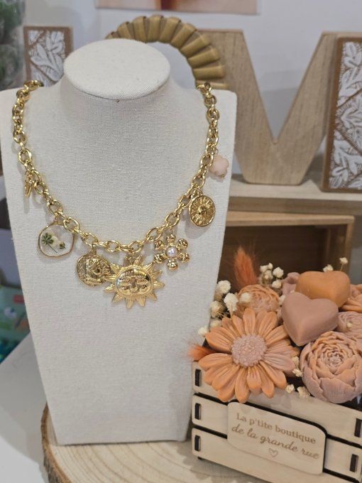COLLIER